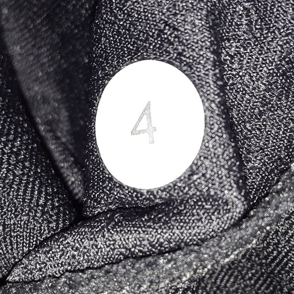 Lululemon No Limit Tank Graphite Striped Size 4 - Picture 15 of 16